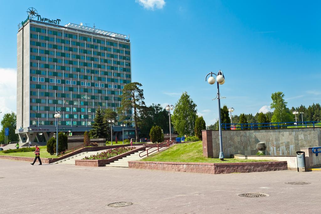 Tourist Hotel Minsk Exterior photo